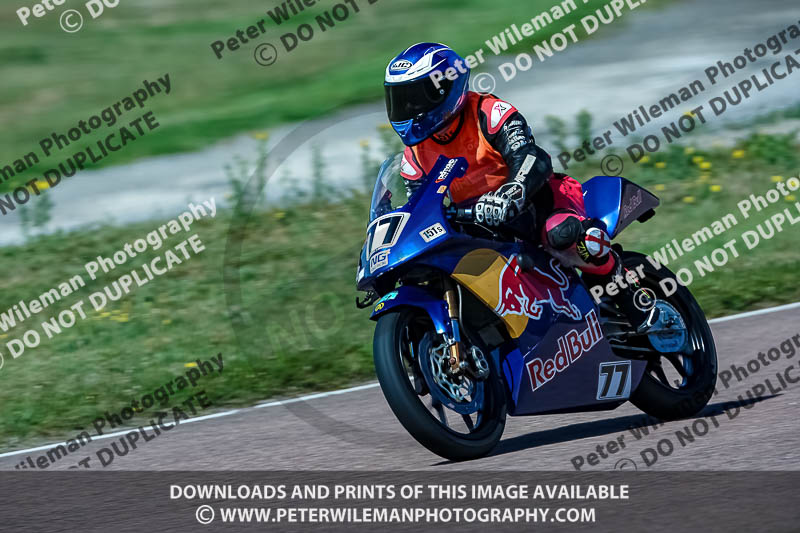 enduro digital images;event digital images;eventdigitalimages;lydden hill;lydden no limits trackday;lydden photographs;lydden trackday photographs;no limits trackdays;peter wileman photography;racing digital images;trackday digital images;trackday photos
